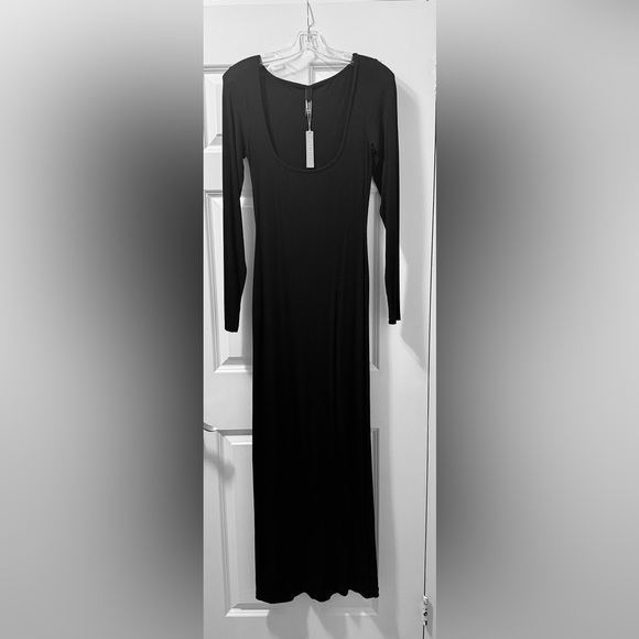 SKIMS NWT SOFT LOUNGE LONG SLEEVE
DRESS | ONYX | SZ L - Picture 1 of 3